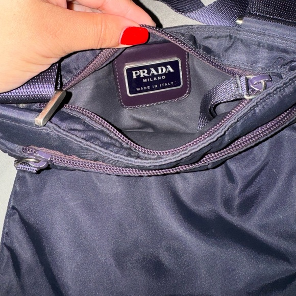 Prada• shoulder bag - Picture 3 of 6
